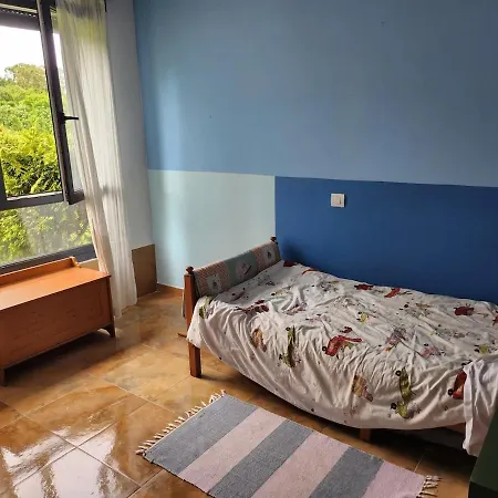 Lower With Private Garden And Mountain View * Orena
