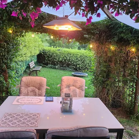 Apartamento Lower With Private Garden And Mountain View Orena