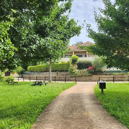 Lower With Private Garden And Mountain View * Orena